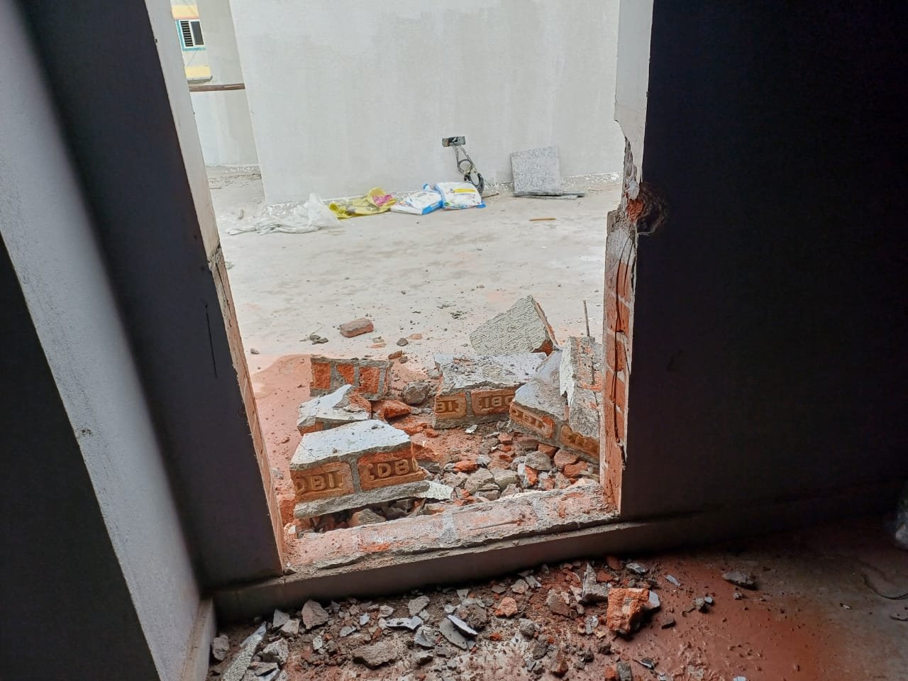 WhatsApp Image 2025-12-23 at 6.40.54 PM (2)